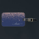 Rosa Rose Gold Navy Blue Glitzer Monogram Gepäckanhänger<br><div class="desc">Rose Gold - Blush Pink und Navy Blue Sparkle Glitzer Monogramm Name Gepäcktasche Tag. Das macht den perfekten 16 Geburtstag,  Hochzeit,  Brautparty,  Babydusche oder Junggeselinnen-Abschied Geschenk für jemanden,  der sein Zimmer stilvoll dekoriert.</div>
