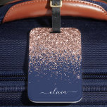 Rosa Rose Gold Navy Blue Glitzer Monogram Gepäckanhänger<br><div class="desc">Rose Gold - Blush Pink und Navy Blue Sparkle Glitzer Monogramm Name Gepäcktasche Tag. Das macht den perfekten 16 Geburtstag,  Hochzeit,  Brautparty,  Babydusche oder Junggeselinnen-Abschied Geschenk für jemanden,  der sein Zimmer stilvoll dekoriert.</div>