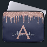 Rosa Rose Gold Navy Blue Glitzer Sparkgram Monogra Laptopschutzhülle<br><div class="desc">Rosa Rose Gold und Navy Blue Imitate Dripping Modern and Elegant Girly Glitzer and Sparkle Elegant Monogram Case. Dieser Fall kann so angepasst werden,  dass er Ihren Anfangs- und Vornamen enthält.</div>