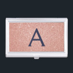 Rosa Rose Gold Navy Blue Glitzer Sparkgram Monogra Visitenkarten Dose<br><div class="desc">Blush Pink Rose Gold und Navy Blue Imitats Glitzer und sparkle Elegant Monogram Visitenkartenhalter. Dieser Visitenkartenhalter kann so angepasst werden,  dass er Ihren Vor- und Erstnamen einbezieht.</div>