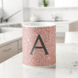 Rosa - Rose Gold Sparkle Glitzer Monogram Name Kaffeetasse<br><div class="desc">Blush Pink - Rose Gold und Karkohle Grau (Grau) Sparkle Glitzer Monogram Name und Initial Coffee Tasse. Die Tasse ist das perfekte Geschenk für jemanden,  der Rose Gold Liebe.</div>