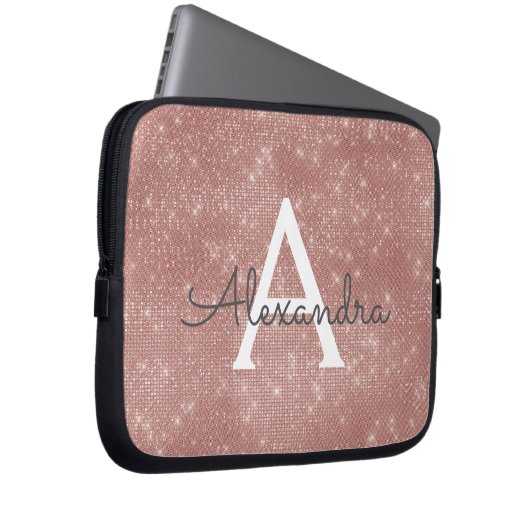 Rosa Rose Gold Sparkle Modern Monogram Name Laptopschutzhülle (Vorne Rechts)