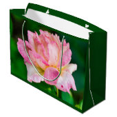 Rosa Rose Große Geschenktüte (Rückseite Schrägansicht)