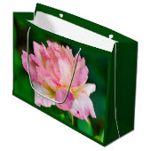 Rosa Rose Große Geschenktüte (Vorderseite Schrägansicht)