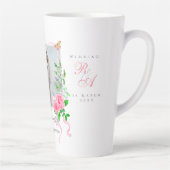 Rosa Rose Ribbon Monogram Foto Wedding Milchtasse (Rechts)