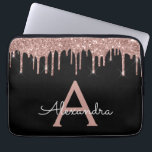 Rosa Rose Schwarzer Glitzer Monogramm Laptopschutzhülle<br><div class="desc">Rosa Rose Gold und schwarze Imitat Dripping Modern and Elegant Girly Glitzer and Sparkle Elegant Monogram Case. Dieser Fall kann individuell auf Ihren Anfangs- und Vornamen angepasst werden.</div>