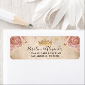 Rosa Rose und Rücksendeadresse mit goldenen Blumen (Insitu)