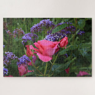 Rosa Rose und Statie im Garten Puzzle