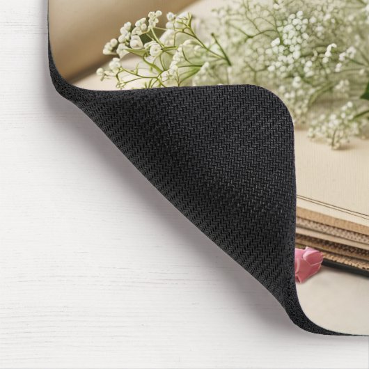 Rosa Rosen auf altem Scrapbook Mousepad (Ecke)