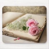 Rosa Rosen auf altem Scrapbook Mousepad (Vorne)