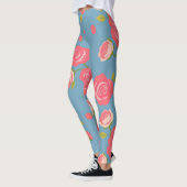 Rosa Rosen auf blauem Hintergrund Leggings (Links)