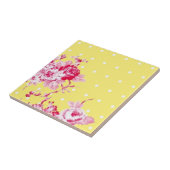 Rosa Rosen auf der gelben Seite Fliese (Seite)