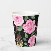 Rosa Rosen auf schwarzer Brautparty Pappbecher (Rückseite)