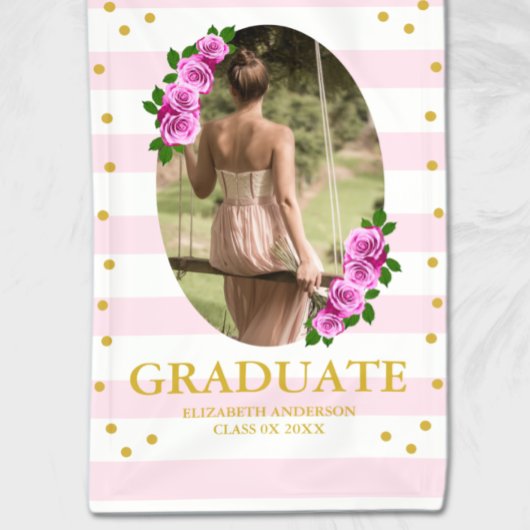 Rosa Rosen gestreifte Graduierung Banner