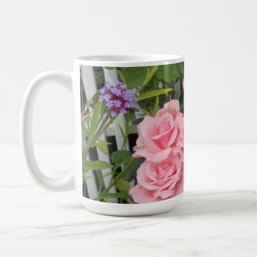 Rosa Rosen Kaffeetasse (Links)
