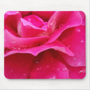 Rosa Rosenblätter Mousepad