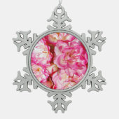 Rosa Rosenblüten Weihnachtsschmuck Schneeflocken Zinn-Ornament (Vorderseite)