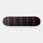 Rosa Ruhe in schwarz Skateboard (Horizontal)