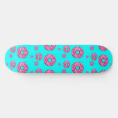 Rosa Sahne Donuts Skateboard (Horizontal)