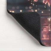 Rosa Sakura-Blume über Wasser | Serene Spring Nat Mousepad (Ecke)