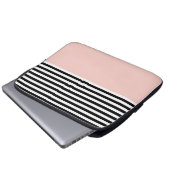 Rosa Salz mit schwarzen und weißen Streifen Laptopschutzhülle (Vorne Knopf)