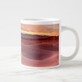 Rosa Sanddünen, Death Valley, CA Jumbo-Tasse (Rechts)