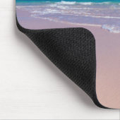 rosa Sandstrand bei Conch Bay, Cat Island, Mousepad (Ecke)