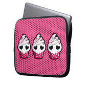 Rosa Schädel-kleiner Kuchen Laptopschutzhülle (Vorderseite Links)