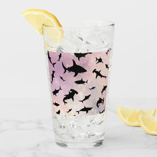 Rosa Schattenhai auf Gradientengalaxie Glas (Vorderseite Ice)
