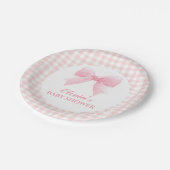 Rosa Schleife und Gingham-Preppy-Babyparty Pappteller (Schrägansicht)