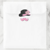 Rosa Schnurrbart, Oberhut, Federn und Blume Runder Aufkleber (Tasche)