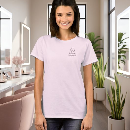 Rosa Schriftzug Mitarbeitername Make-up-Studio-Log T-Shirt