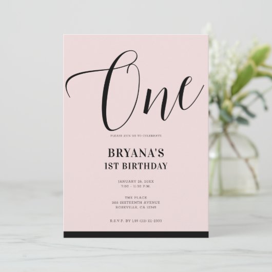 Rosa Schwarz Modernes Minimales Skript 1. Geburtst Einladung (Stehend Vorderseite)