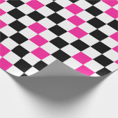 Rosa Schwarz Weiß kariertes Musterdesign Geschenkpapier (Ecke)