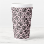 Rosa Schwarze Blume Nahtloses Muster Milchtasse (Vorderseite)