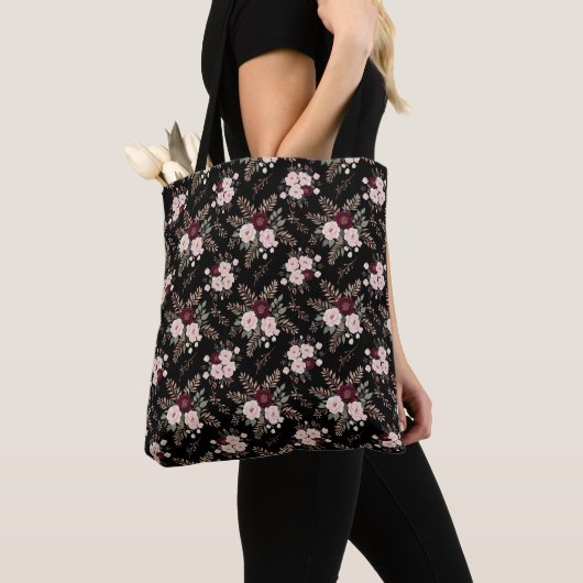 Rosa schwarze Burgunder Aquarellflorals Tasche (Von Nahem)
