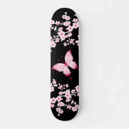 Rosa schwarze Schmetterlinge und Kirschblüten Skateboard