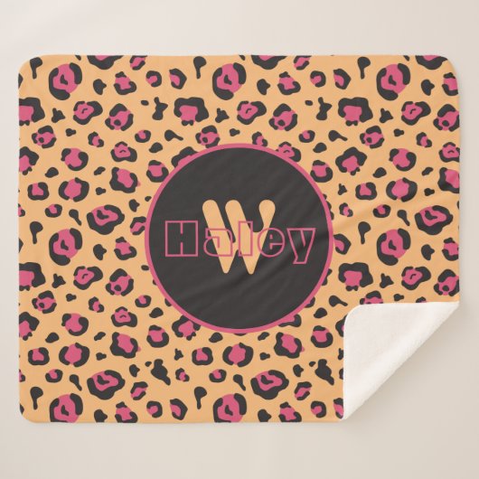 Rosa schwarzer Leopard Print Monogram Sherpadecke (Vorderseite (Horizontal))
