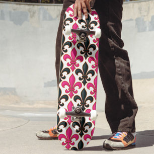 Rosa schwarzes Barock-Fleur-de-lis-Musterdesign Skateboard