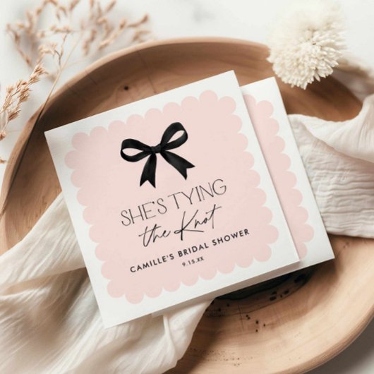 Rosa Sie bindet das Know-Brautparty Serviette