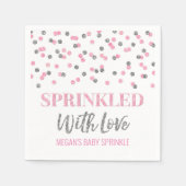 Rosa Silber Confetti mit Liebe gesprinklt Serviette (Vorderseite)