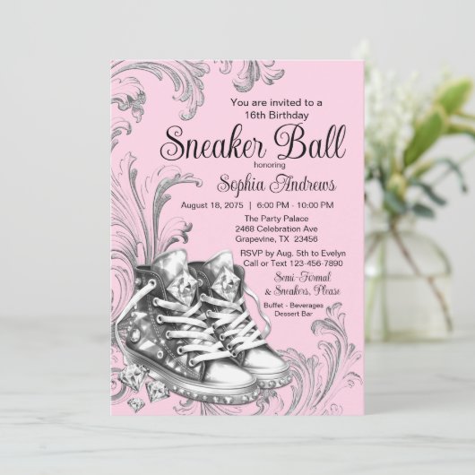 Rosa Silber Sneaker Ball Einladung (Stehend Vorderseite)