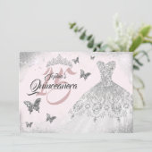 Rosa Silberschmetterling Sparkenkleid Quinceanera Einladung (Stehend Vorderseite)