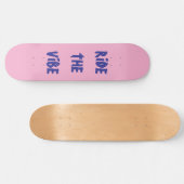 Rosa Skateboard (Horizontal)