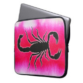 Rosa Skorpio Laptopschutzhülle (Vorderseite Links)