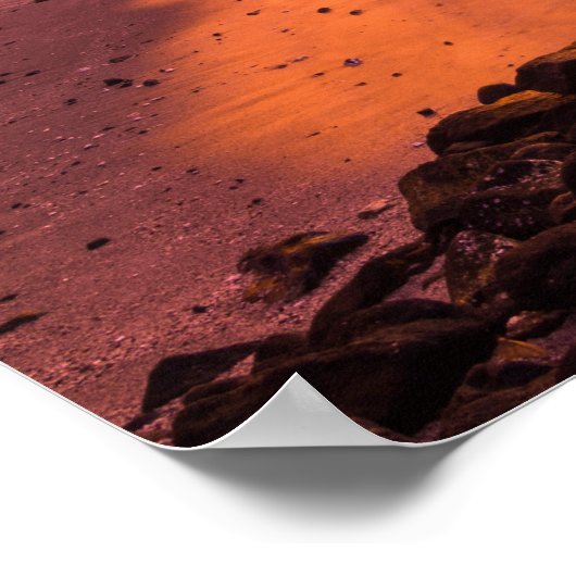 Rosa Sonnenuntergang am Strand von Hawaii Poster (Ecke)