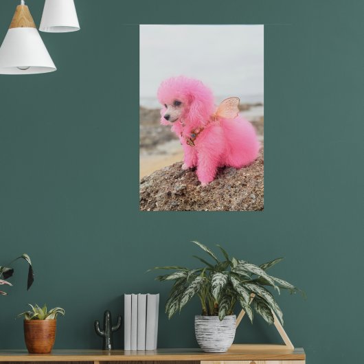 ROSA SPIELZEUG-PUDDEL AM STRAND POSTER (Wohnzimmer 1)