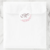 Rosa Spitzeninitial-Schriftmonogramm Runder Aufkleber (Tasche)