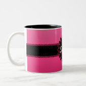 Rosa Steigungs-Monogramm Zweifarbige Tasse (Links)