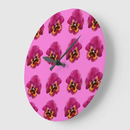 rosa Stiefmütterchen auf rosa, Große Wanduhr (Winkel)